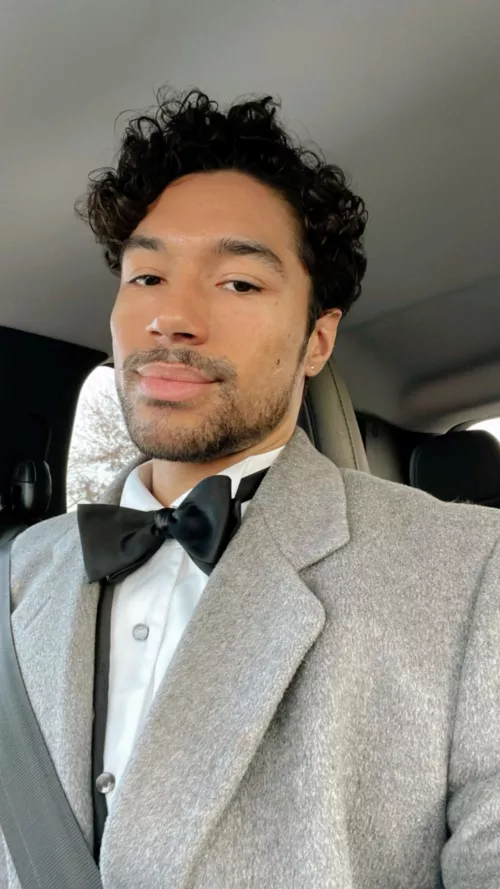 Happy New Year gents! Here’s to 2022 🥂