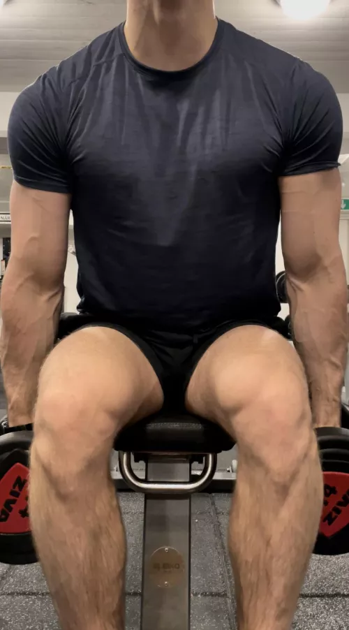 Happy new year & happy forearms! π₯³ Happy new year & happy forearms! π₯³