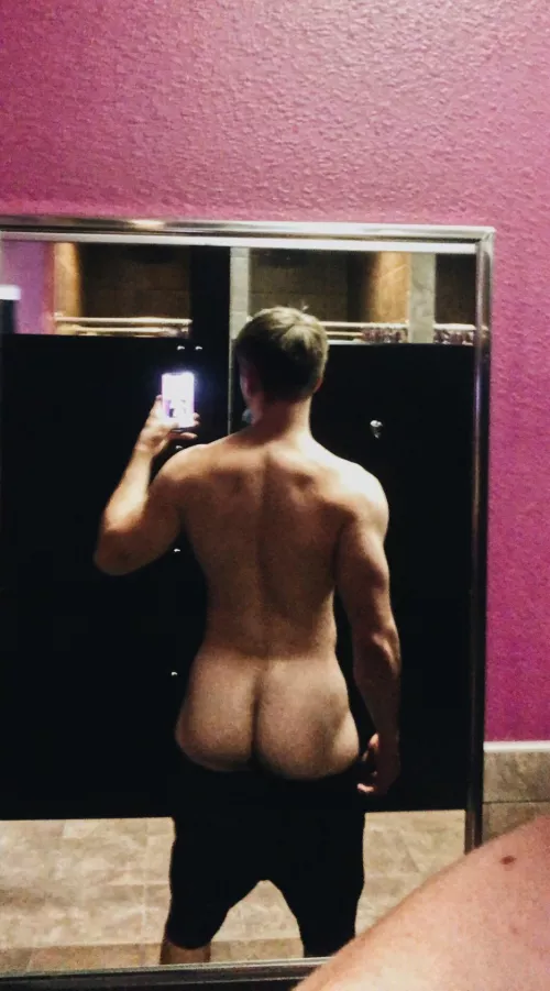 Happy new year!!! Hereโs some cake to start your year off right