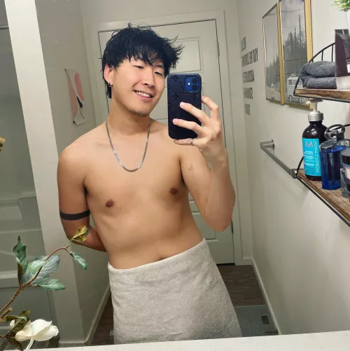 Happy new year. Unfortunately I’m all alone this holiday.