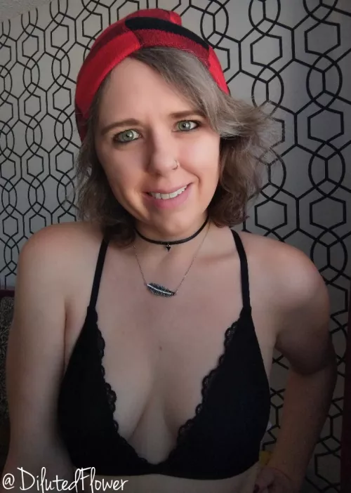 Happy Saturday ❤️ [F]