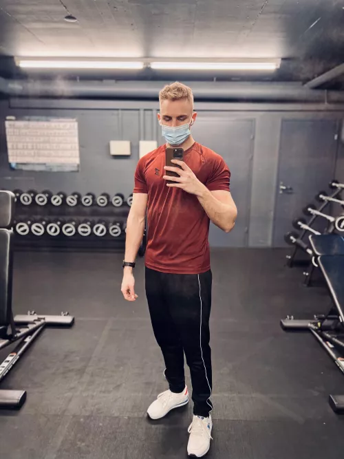 Happy Sunday to all you Bros!