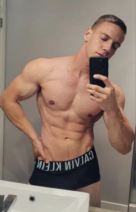 Happy Sunday to you guys ππ