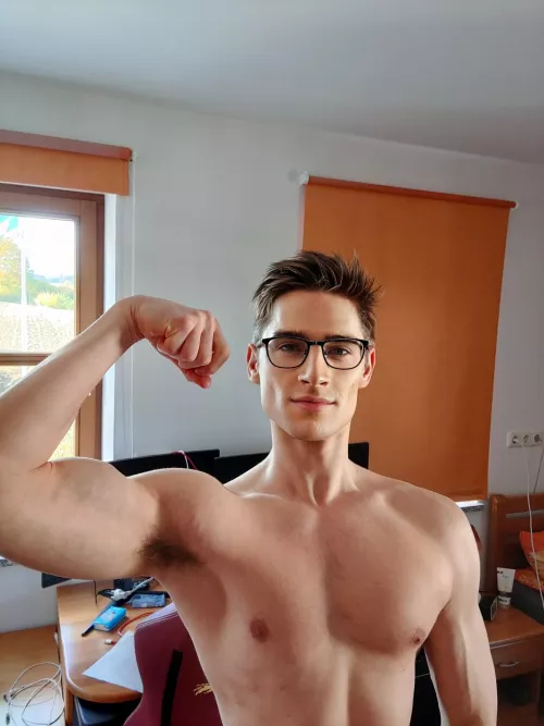 Hot men with glasses nude - New porn