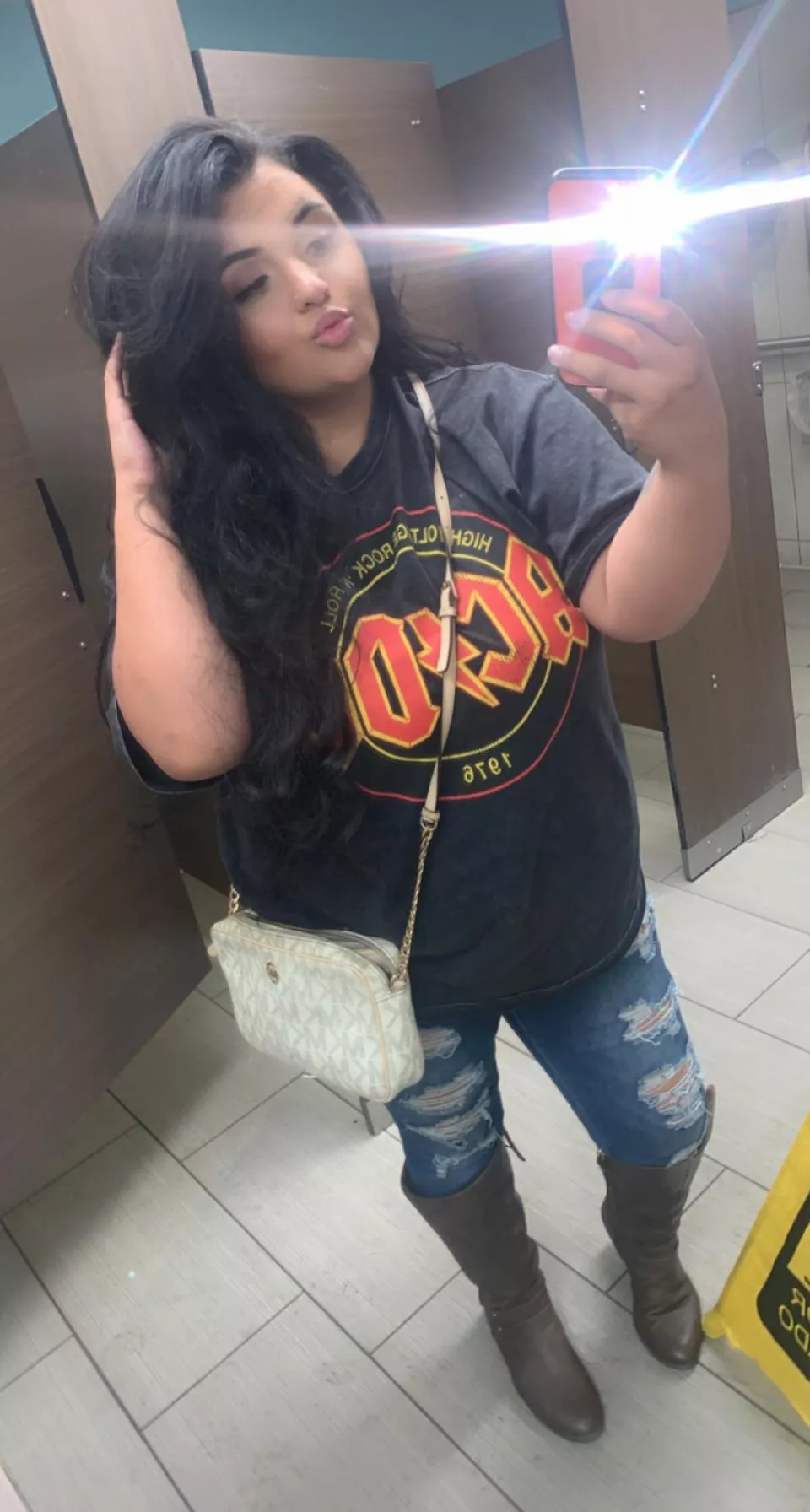 HAPPY THURSDAY! 💖