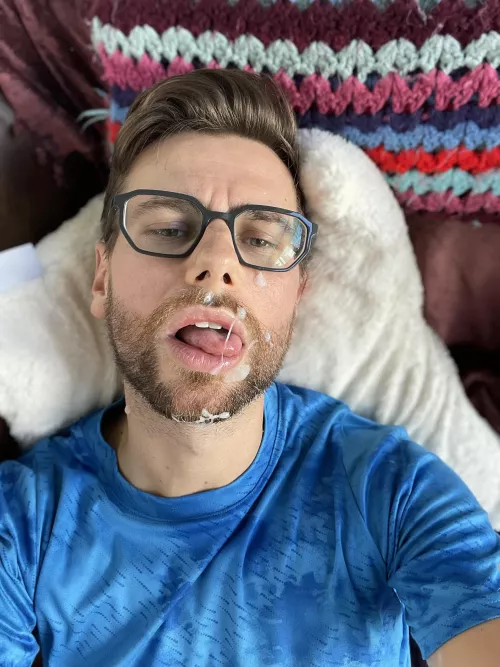 Happy Valentine’s Day sluts! 😘