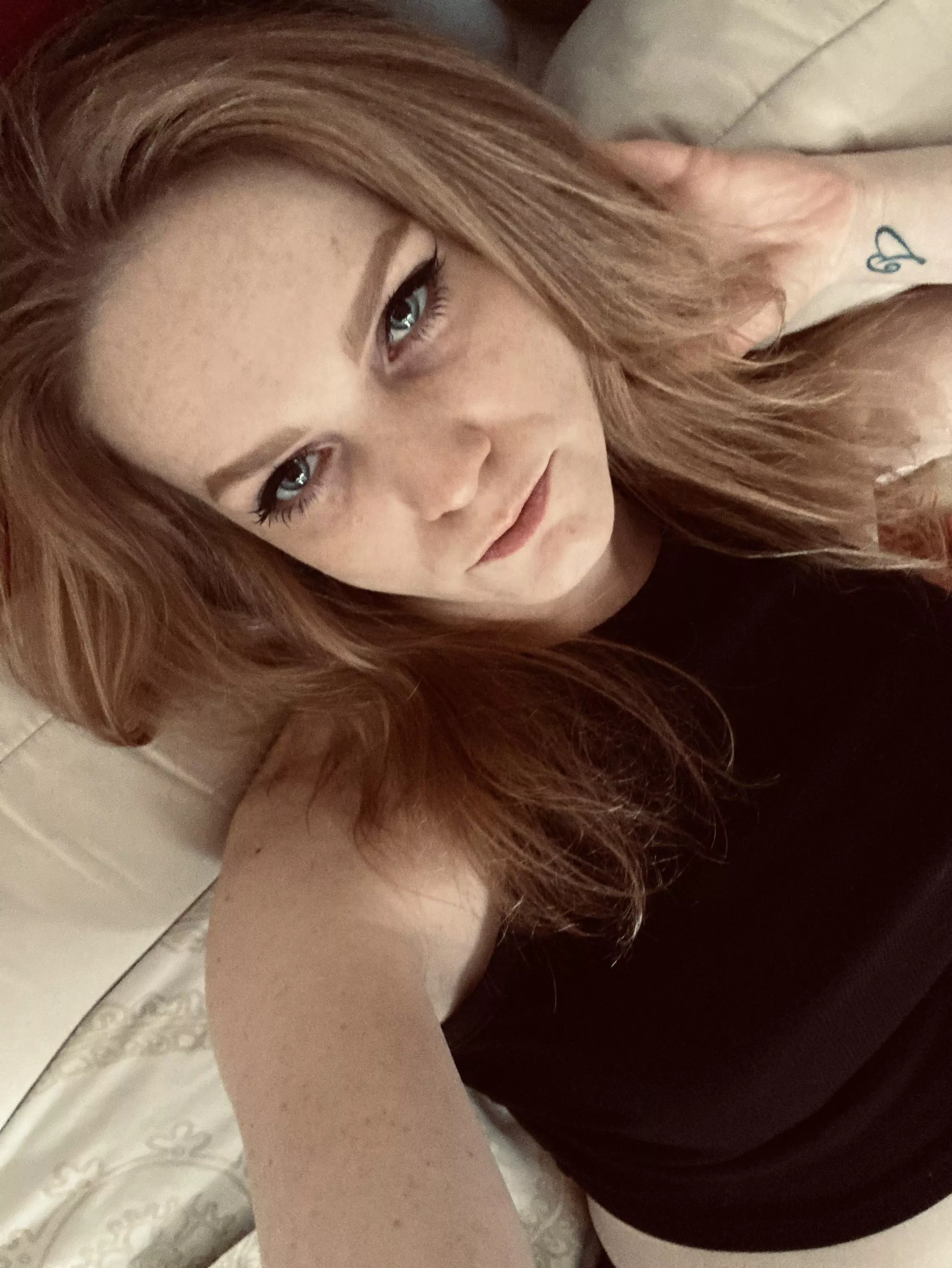 happy weekend 🦊 happy weekend 🦊