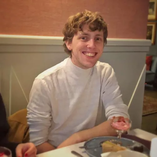 Has been a while since someone took a picture of me and I felt like sharing it 🤸🏼‍♂️