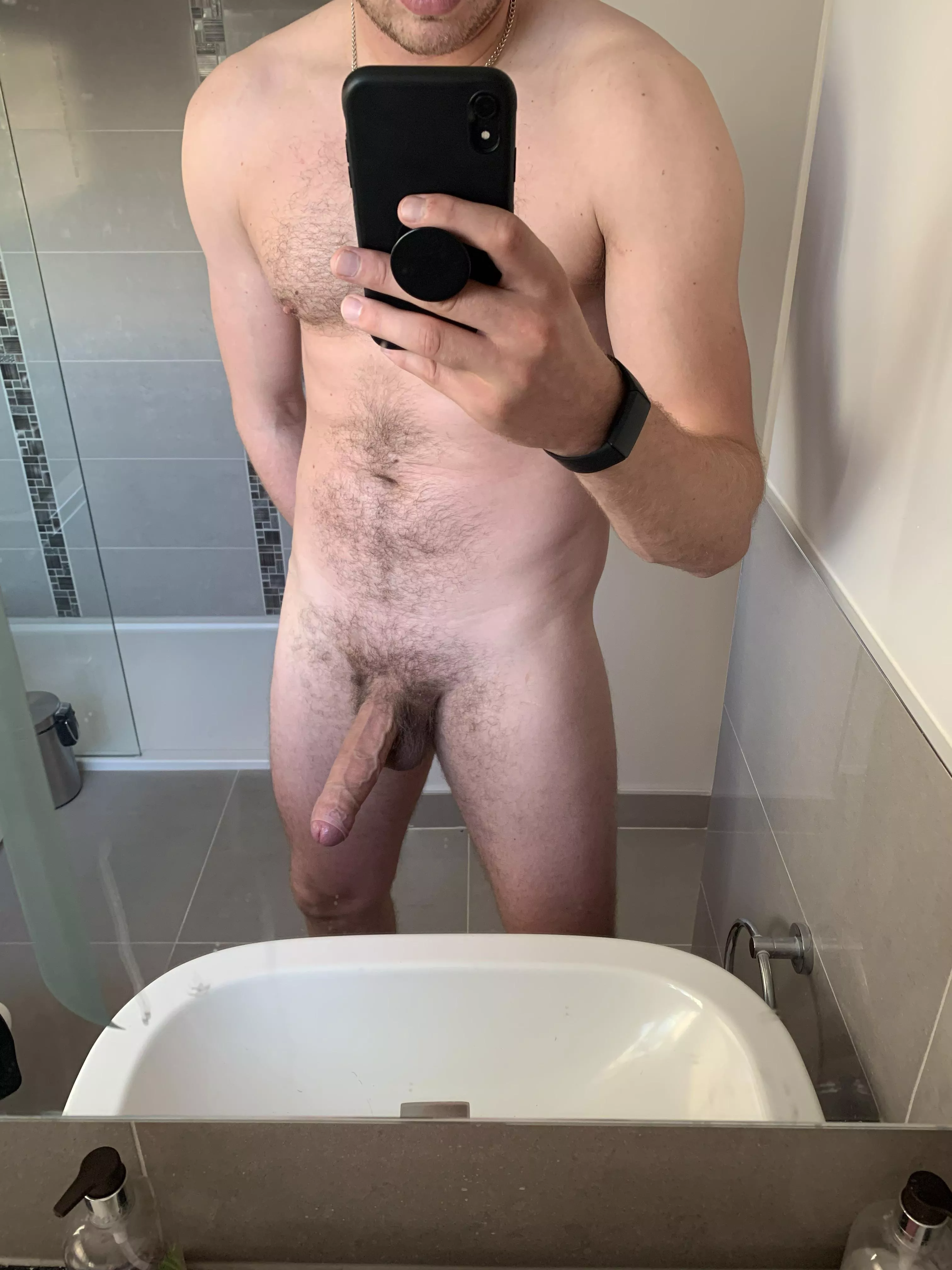 Hate being home alone.. someone join? Hate being home alone.. someone join?