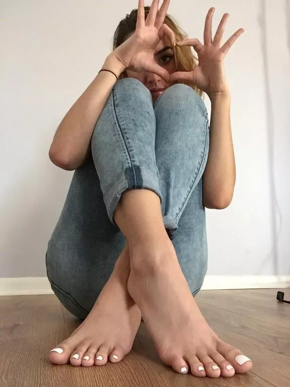 Have a good day and let's play 😉💋👅 Have a good day and let's play 😉💋👅