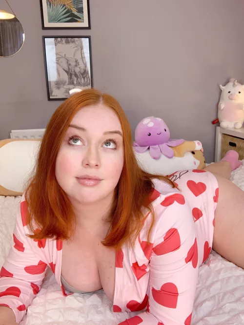 Have a lil peek while I’m not looking ;)