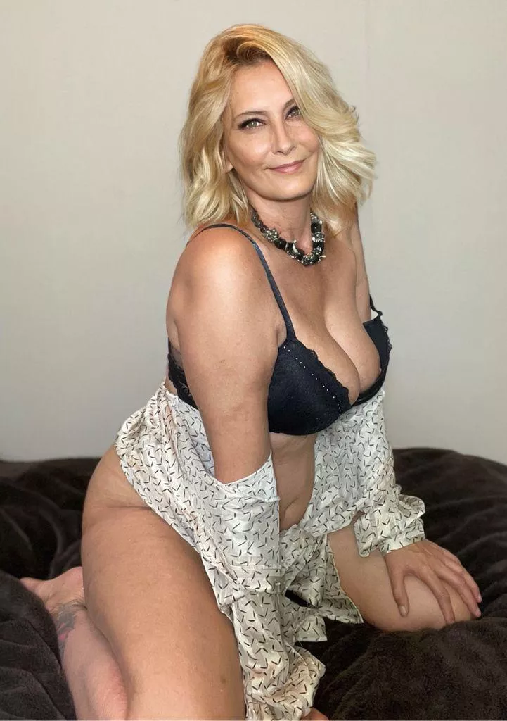 Have a naughty Saturday evening