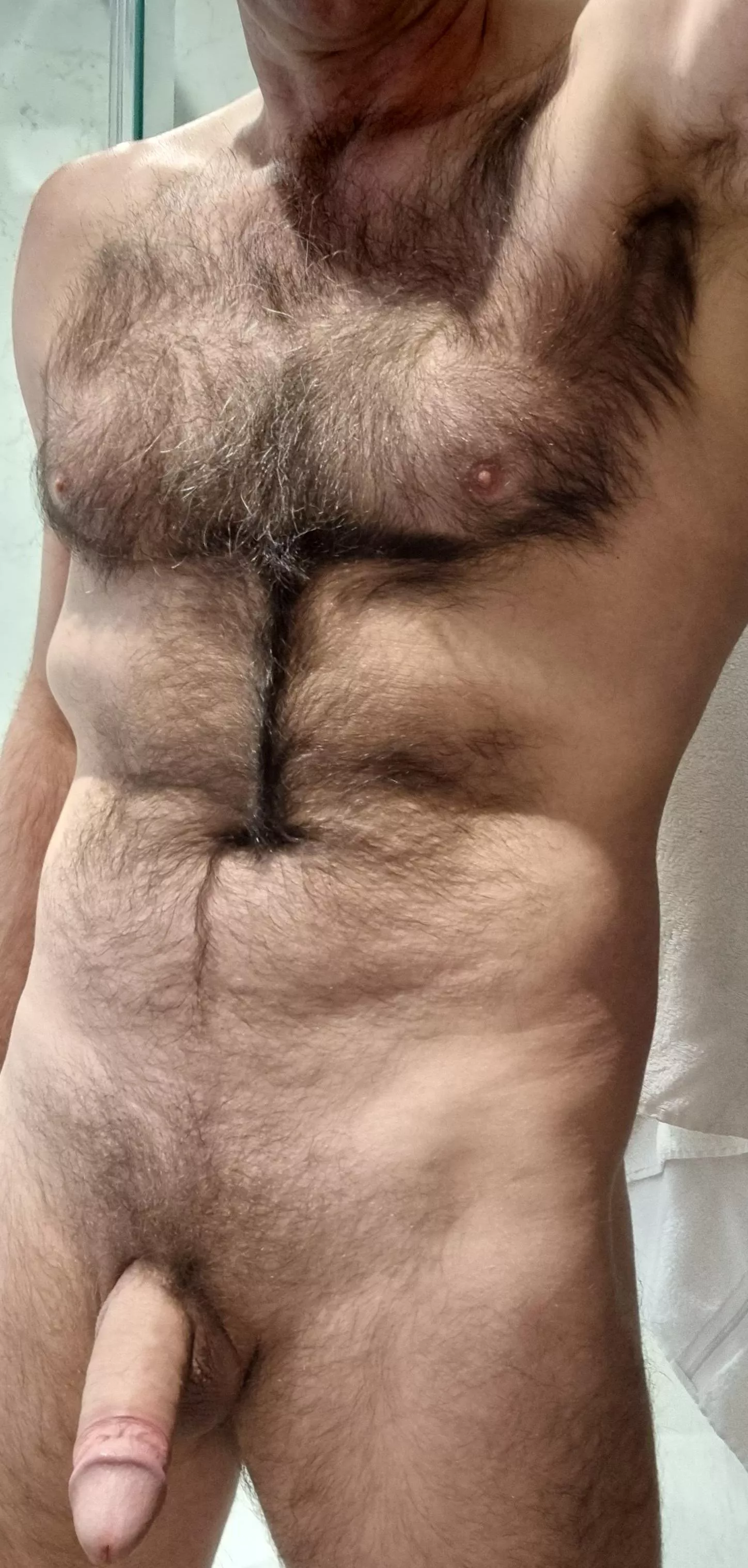 Have a Saturday rub and sniff 🤭