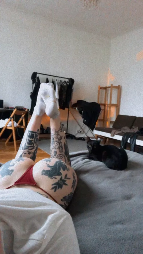 Have fun with me! Have fun with me!