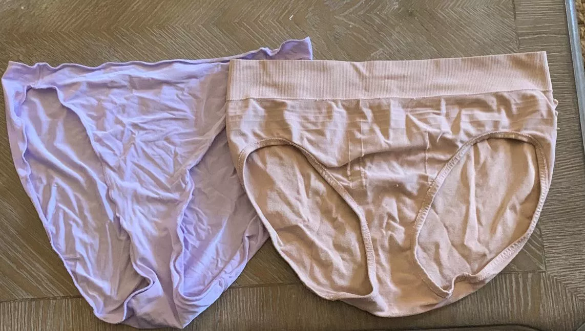 Haven’t cum in 20 days been edging all day to my mom which pair of her panties need cum?