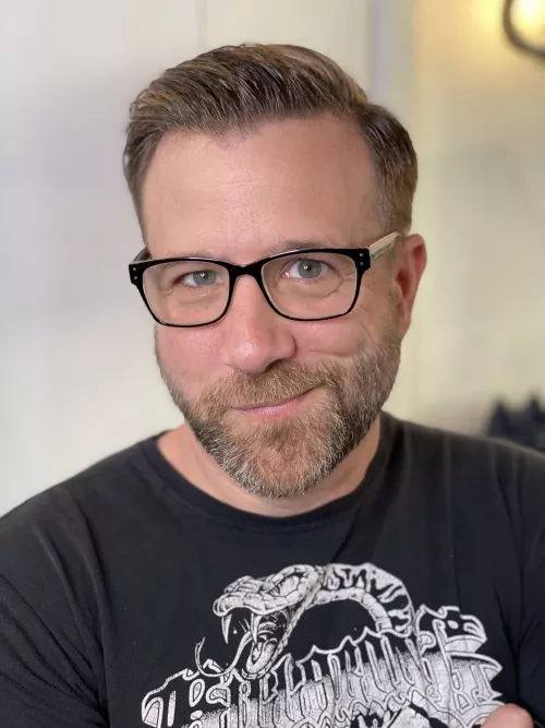 Haven't posted a hair day pic in a while. Here ya go. Haven't posted a hair day pic in a while. Here ya go.