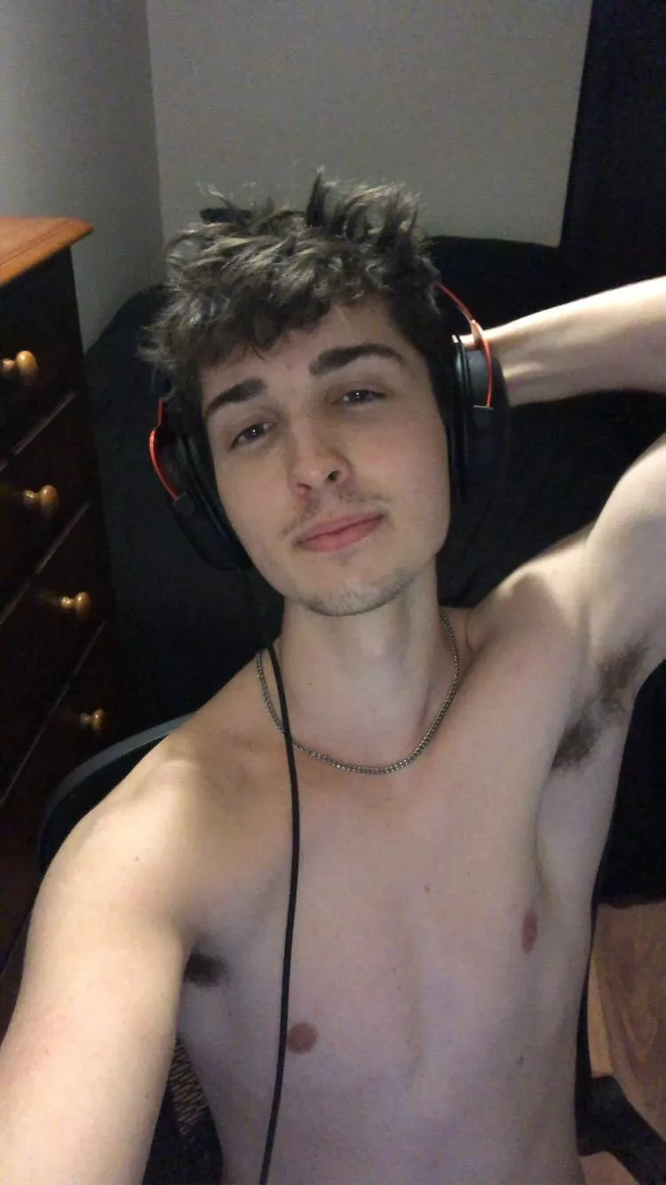 Haven’t showered today, would you like to taste?