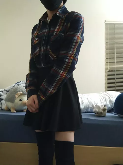 Haven't uploaded in a while 😳 hope this is half-decent date wear Haven't uploaded in a while 😳 hope this is half-decent date wear