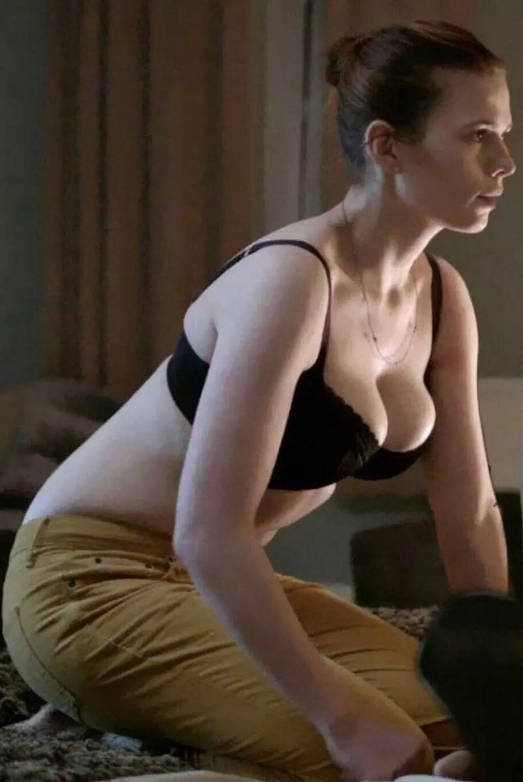 Hayley atwell nuee