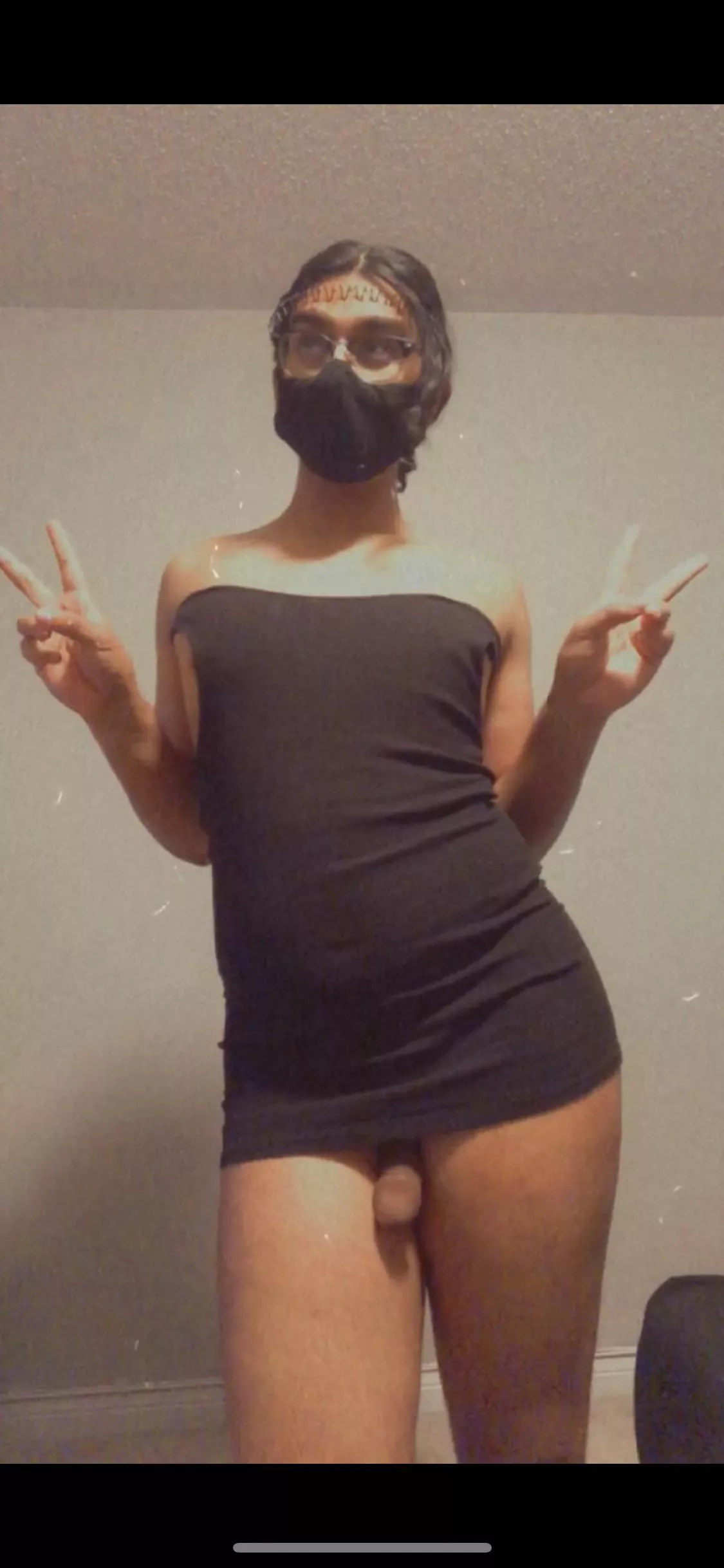 Hayyyyyy to the only 2 boys that like this!!! This is my first post I have always been insecure of my body butttt here’s meee!! Comment if you want more!!