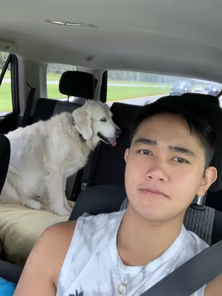 He doesn’t like car ride 😅 He doesn’t like car ride 😅