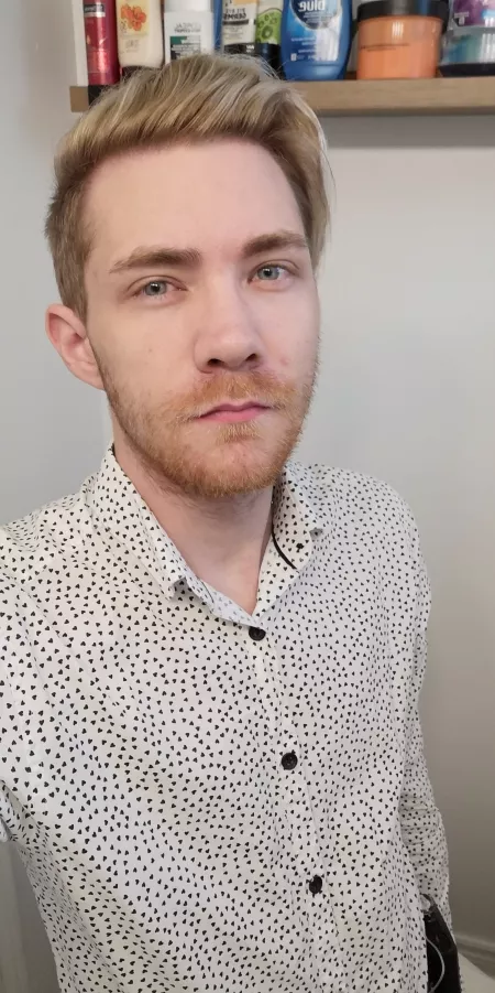 Heading out to a baby shower today โบ๏ธ