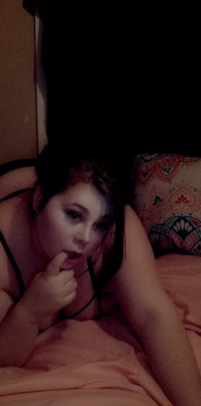 Heads down now, pray for me Heads down now, pray for me