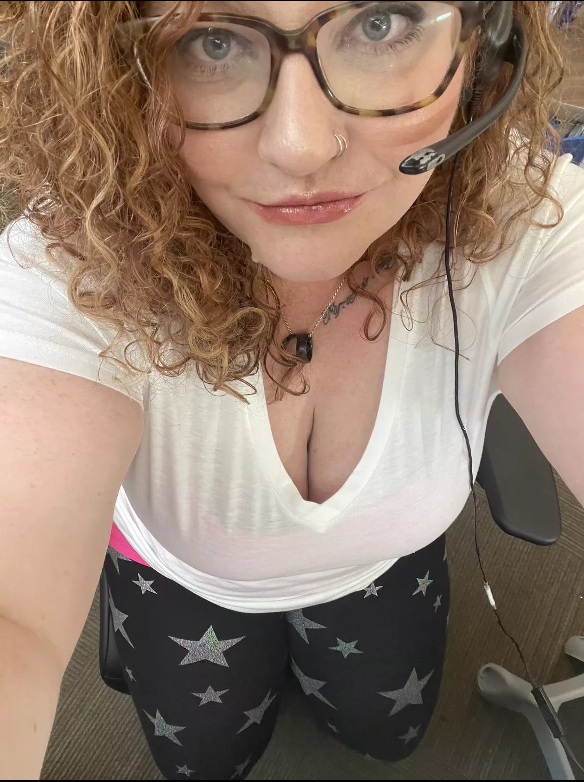 Heard you might be in need of a goddess on her knees Sir?