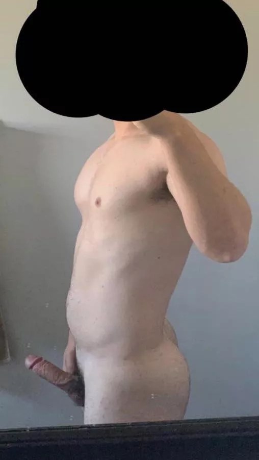 Hearing what strangers think about my body helps me get off Hearing what strangers think about my body helps me get off