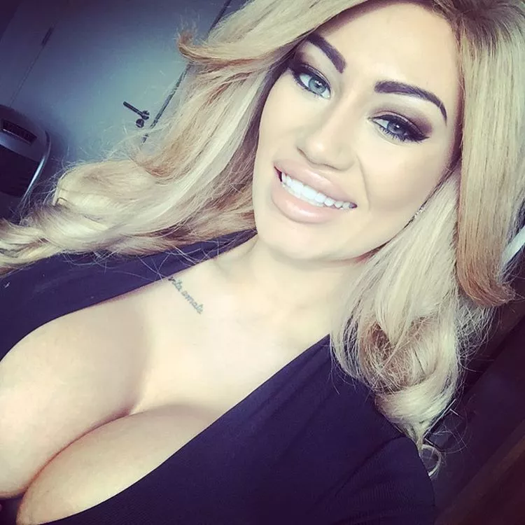 Nicki Valentina Rose Instagram