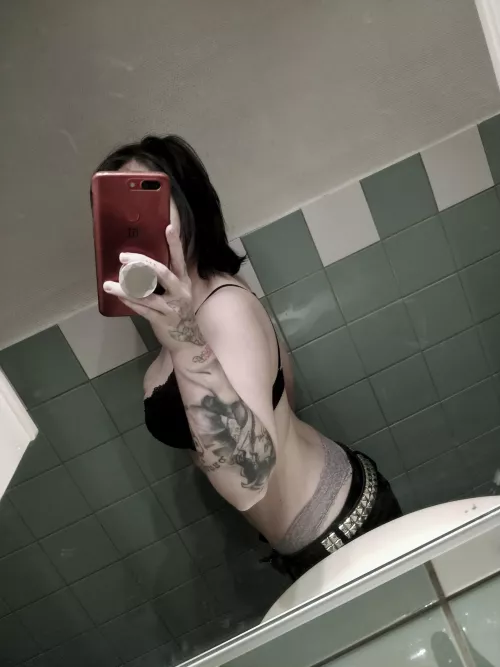Heey, wazzuup? π Heey, wazzuup? π