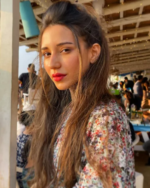 Heli daruwala Heli daruwala