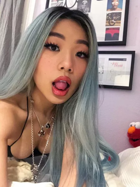 Helllloo Helllloo