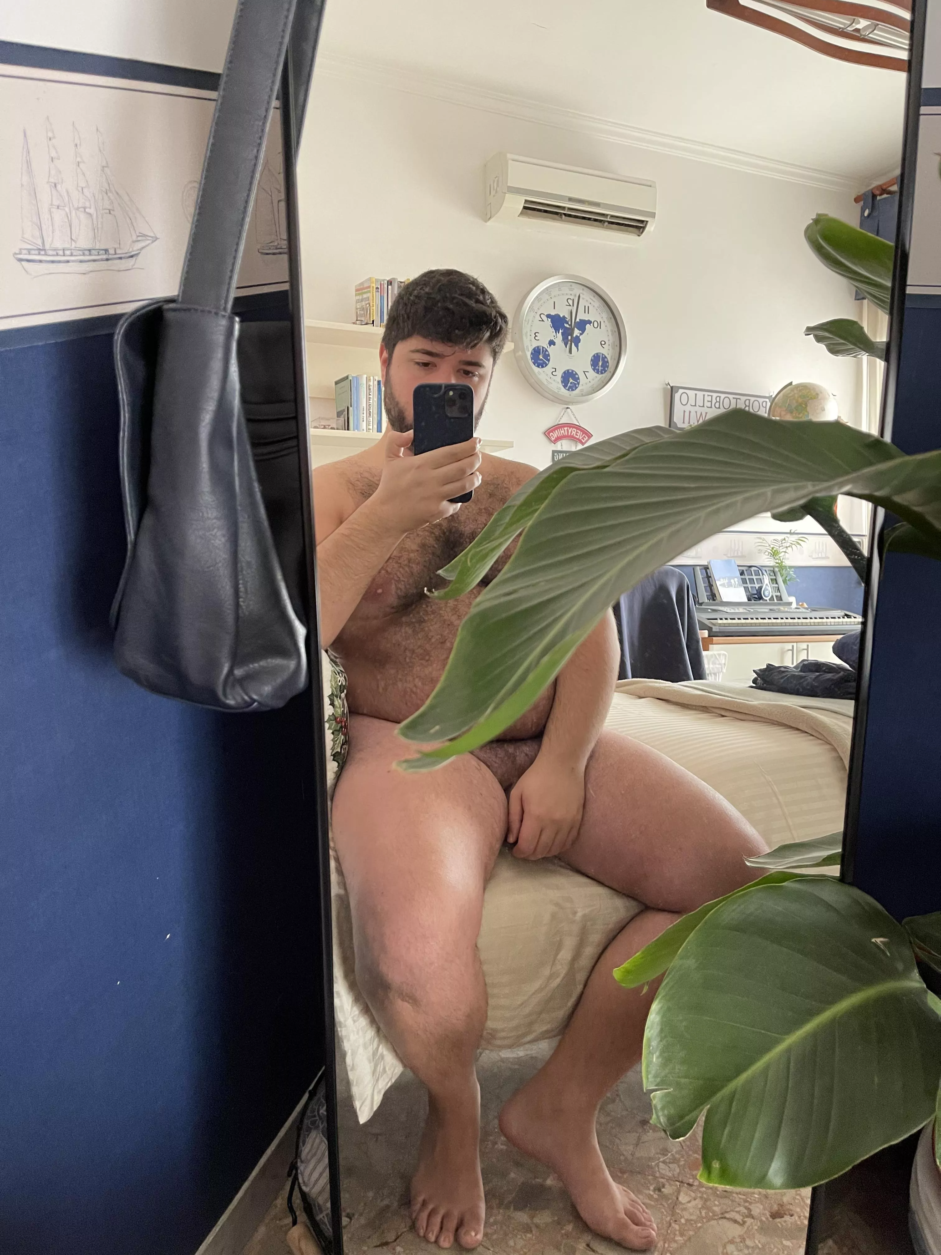 Hello boys! 😉 Hello boys! 😉