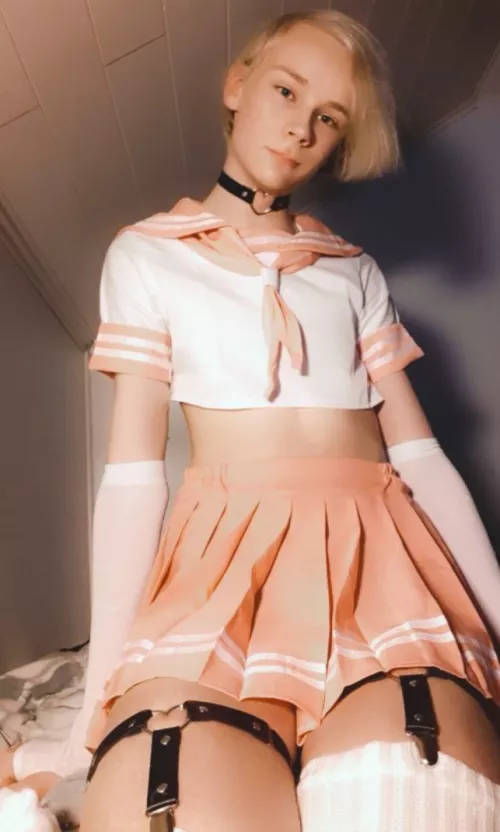 hello cuties~~ hello cuties~~