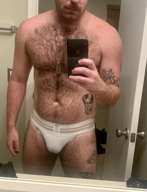 Hello everyone. Hello everyone.