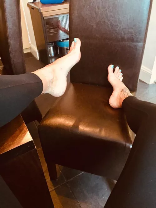 Hello feet Lovers hope you have a beautiful day ππ₯°β€οΈ Hello feet Lovers hope you have a beautiful day ππ₯°β€οΈ