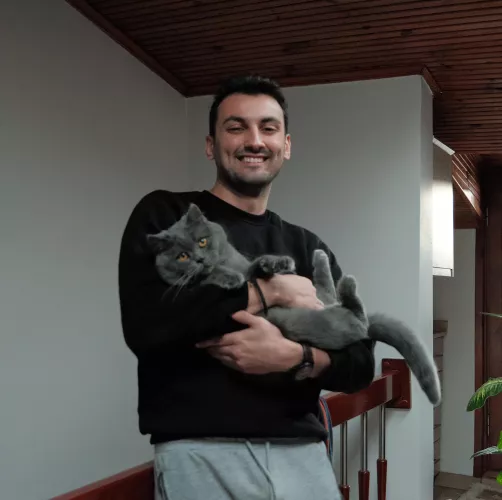 Hello from me and Simba 😂😸