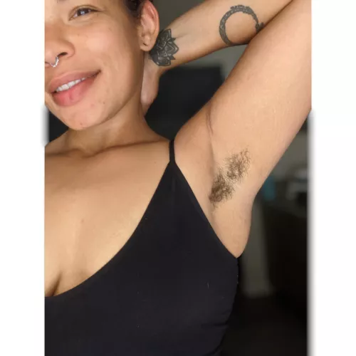 Hello ๐ธ glad to be a part of this sub โบ๏ธ