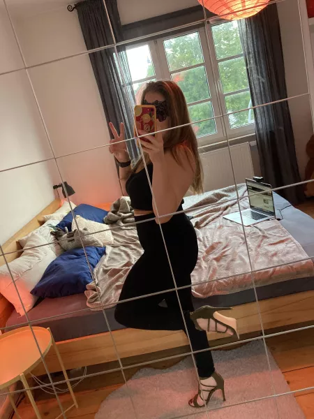 Hello my horny Redditors Hello my horny Redditors