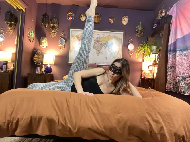 Help me do the splits😉 Help me do the splits😉