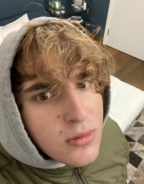 Help me stay warm this winter π₯Ά