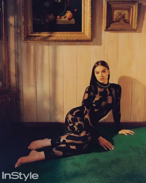 Help me with Hailee Steinfeld?