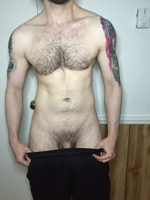 Help this otter strip down?