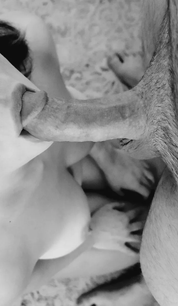 Her lips are so so so pretty. Life is good.