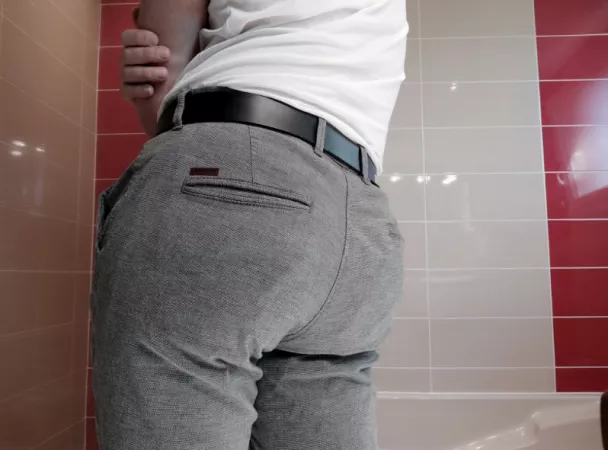 Here is my booty owo Here is my booty owo