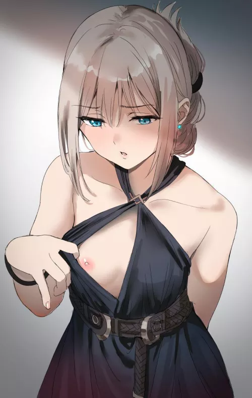 Here, just one look okay Here, just one look okay