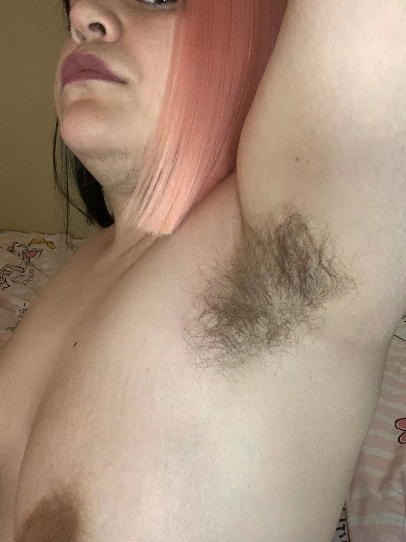 Here's a close up of my armpit ;)