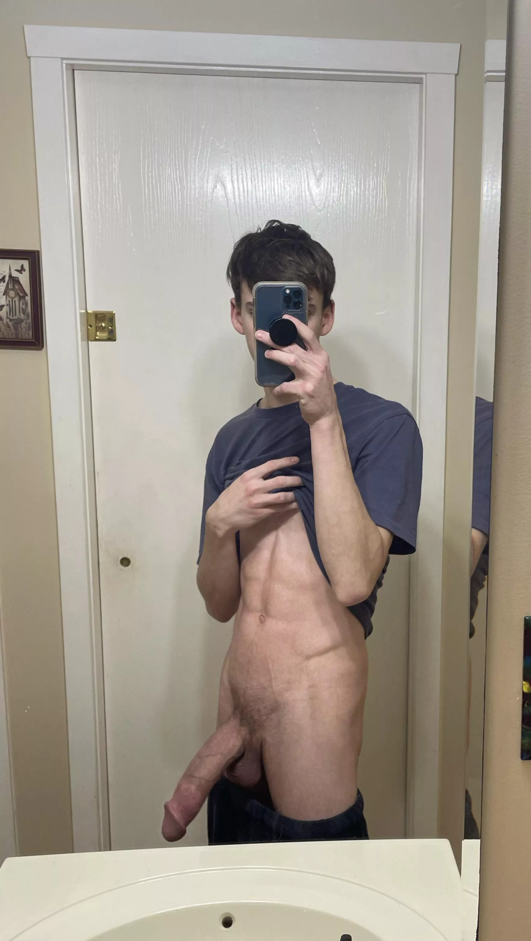 here’s another pic from the other night 🤪 here’s another pic from the other night 🤪