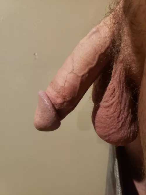 Here's your movie snack for tonight. Don't get up, I'll bring them to you! ;) Here's your movie snack for tonight. Don't get up, I'll bring them to you! ;)